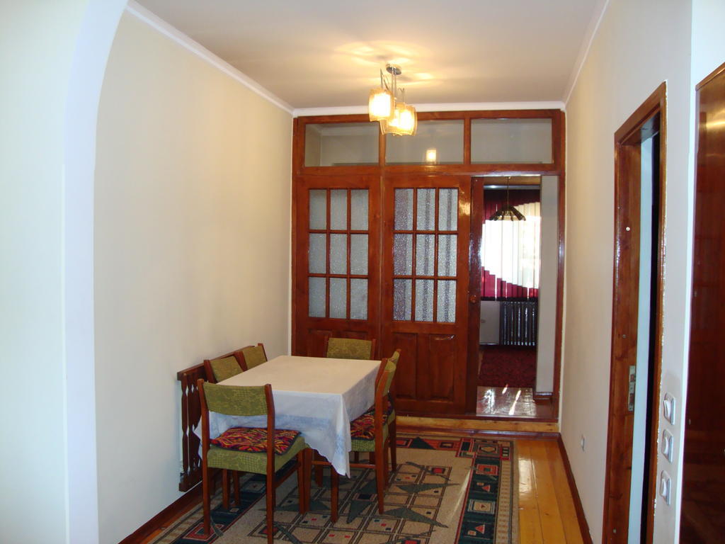 Guest House Vip Os Szoba fotó